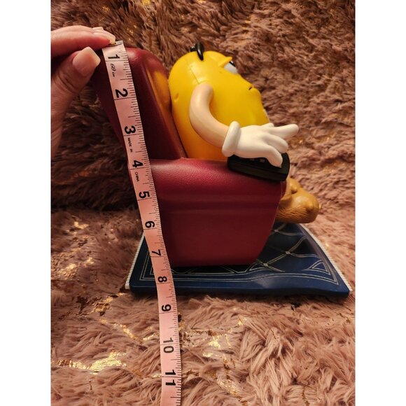 M&Ms Couch Potato Yellow M&M Candy Dispenser 1999 - Picture 5 of 7